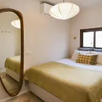Apartment Choose From Mistral Or Malaga