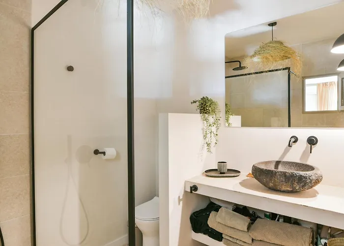 דירה Choose From Mistral Or *