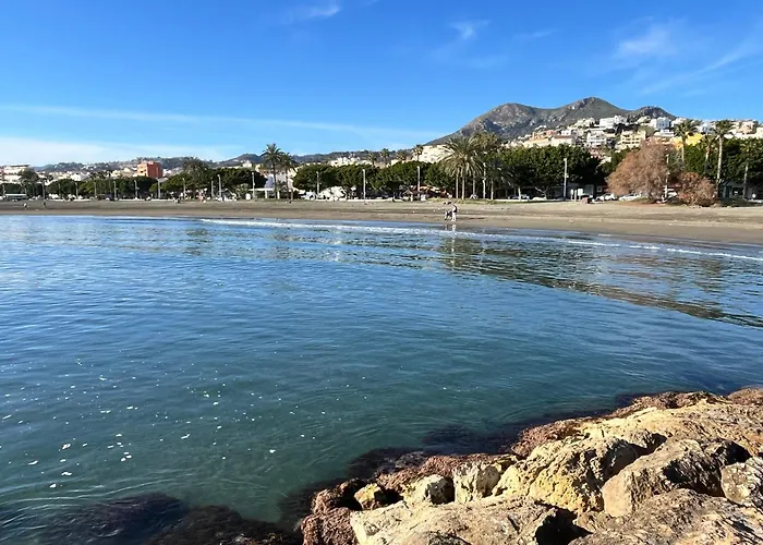 דירה Choose From Mistral Or מאלגה